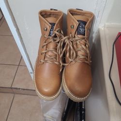 Boots  Size 7.5