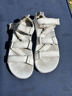 Women’s Size 7, Doc, Martens, Red Fine, Leather White Sandals