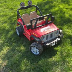 Power Wheels Jeep - Red