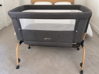 Angelbliss baby bassinet