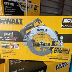 DEWALT 20V MAX Cordless Brushless 7-1/4 in. Sidewinder Style Circular Saw with FLEXVOLT ADVANTAGE 