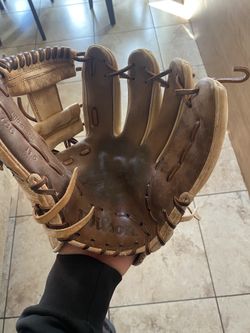 A2000 Glove
