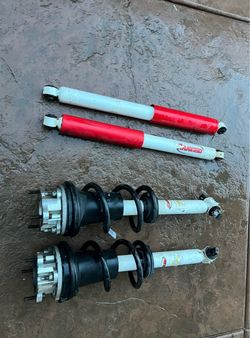 Rancho shocks with 3.5 lift kit