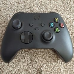 Xbox Series S 512 GB With Extra remote