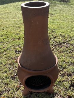 36” Clay Chiminea 