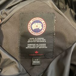 Canada Goose Large Short Parka