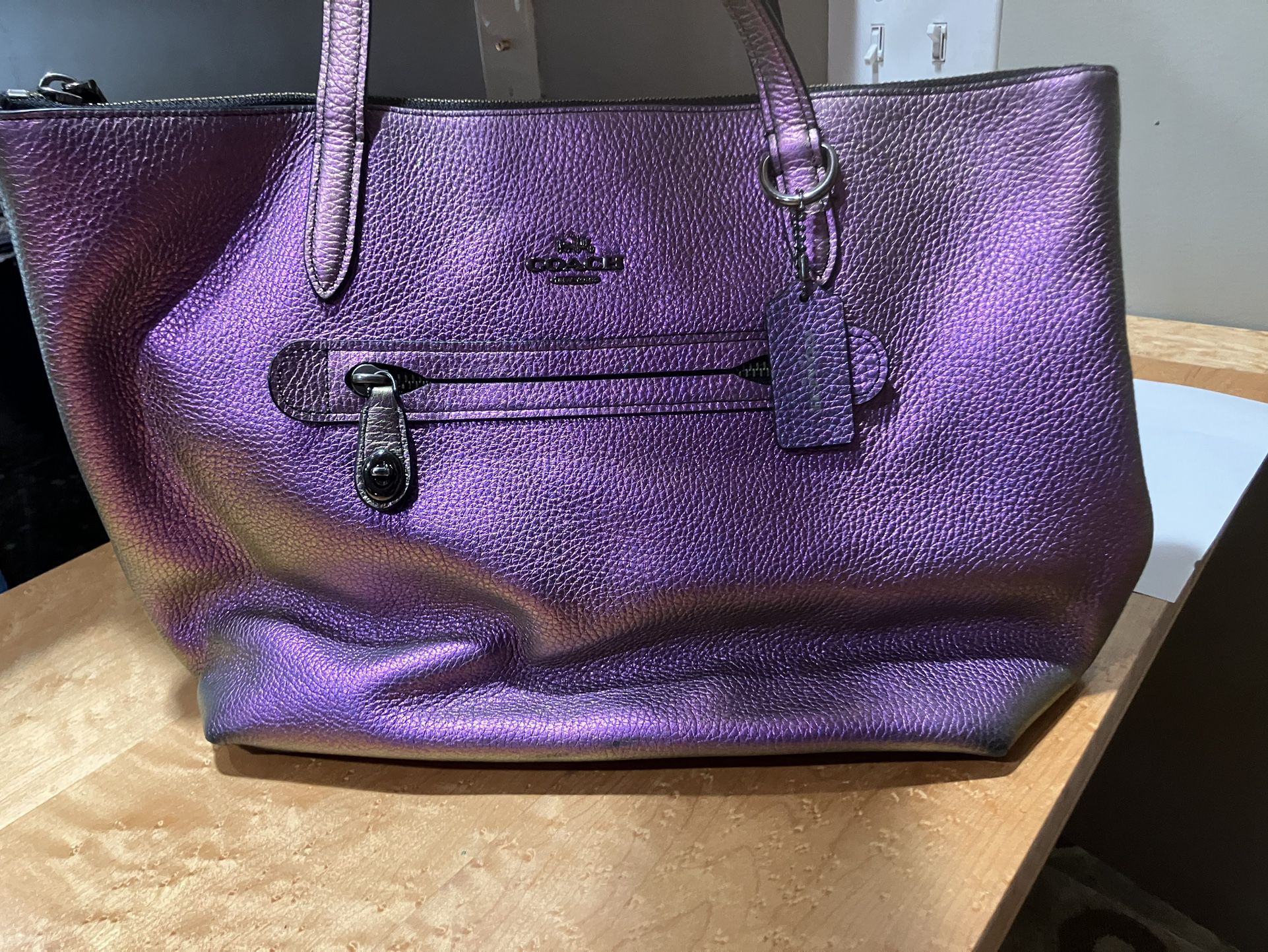 Coach Bag / purple Metallic 💜🌟