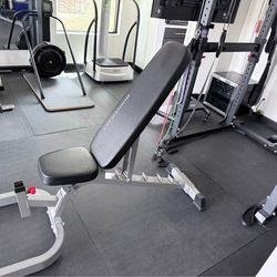 Gym incline or flat bench