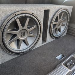 Sup You Guys I Got 2 15inch Kickers CompVX  Brand New! For Sale 2000W Max $900 OBO