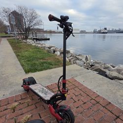 Varla Electric SCOOTER