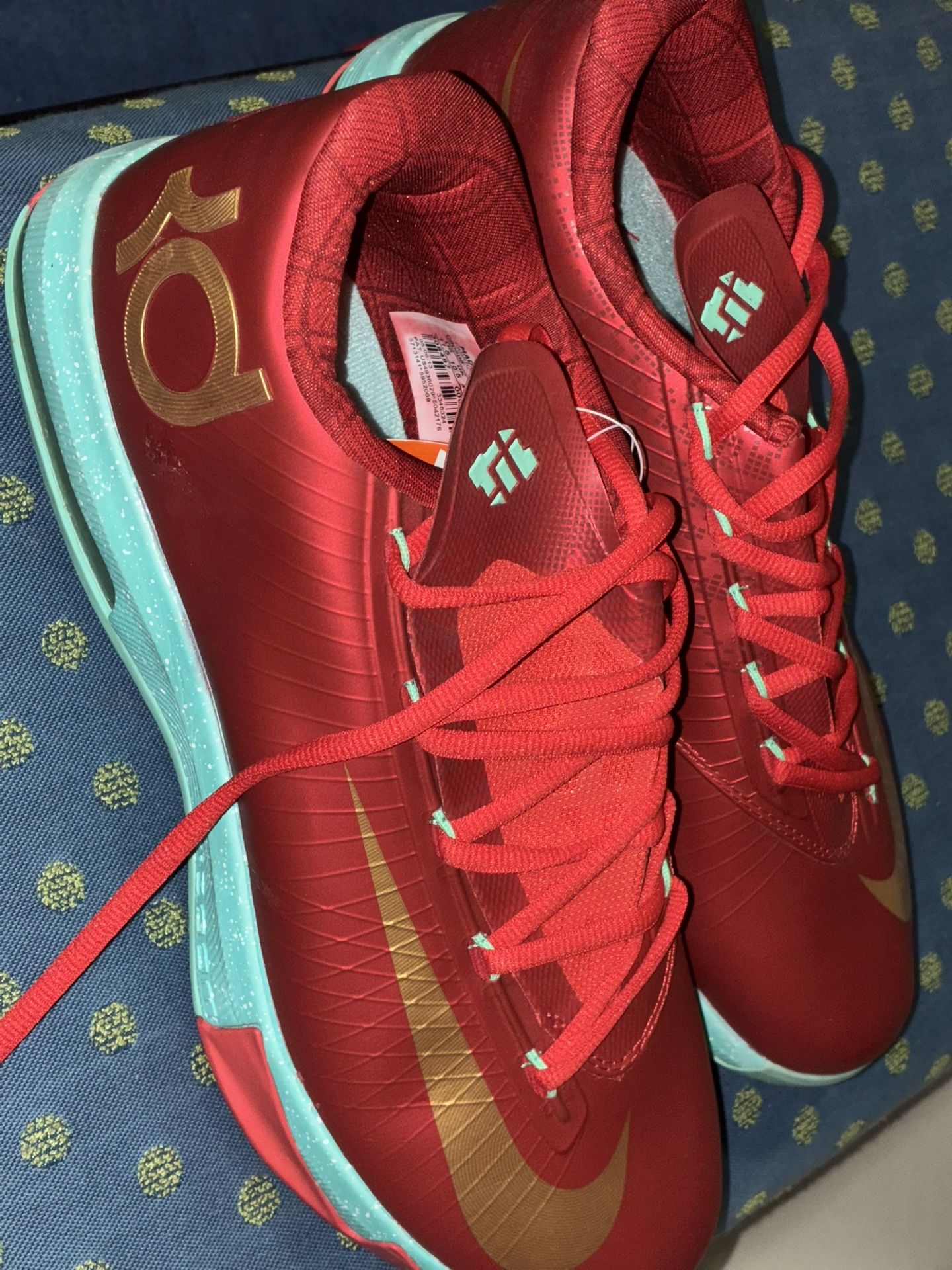 Nike KD 6 “Christmas” Men’s shoes