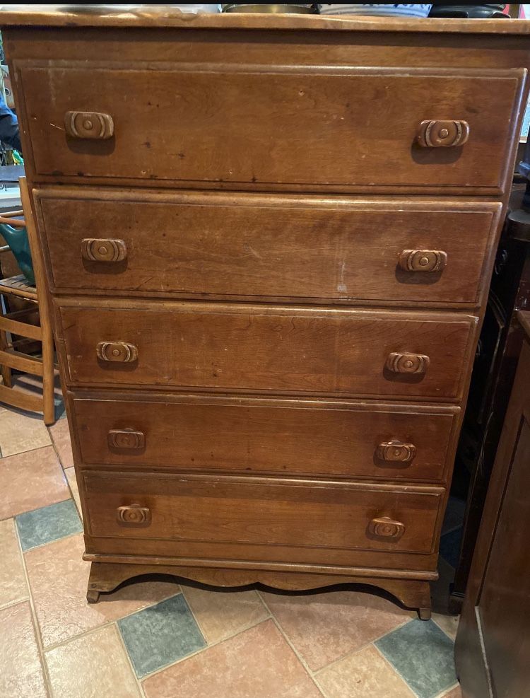 Beautiful Solid wood Vintage Chest