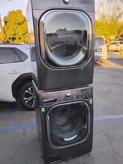 LG Steam Front Load Black Stainless Steel 27"W