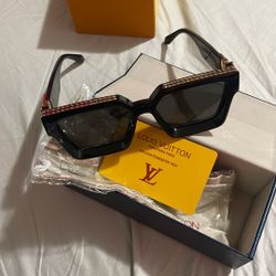 Louis Vuitton Millionaire Glasses