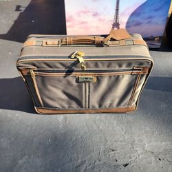 Suitcase 