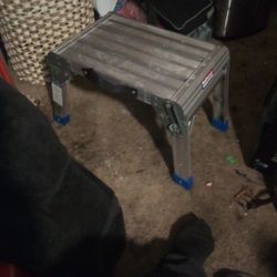 Aluminum One Step Folding Stool 