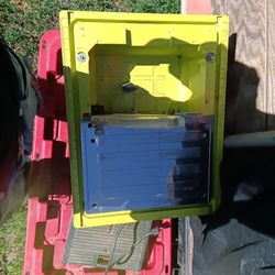 Tile Cutting Saw 