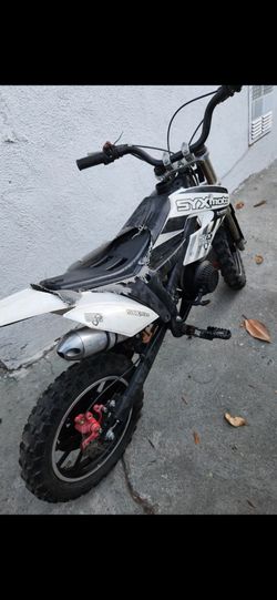 Syx 50cc mini bike
