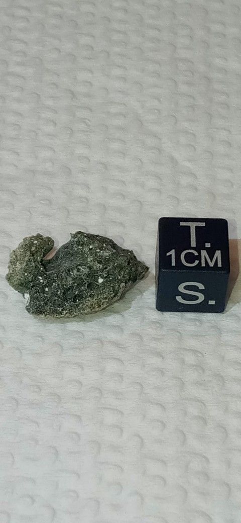 Comet/Meteorite Impactite/Tektite Pica Glass from Atacama Desert, near Pica, Chile (South America) 1.4 grams individual