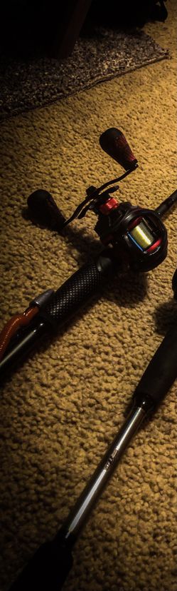 Left Handed Lews Carbonfire Baitcaster