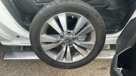 Rim and tire Honda / Acura
