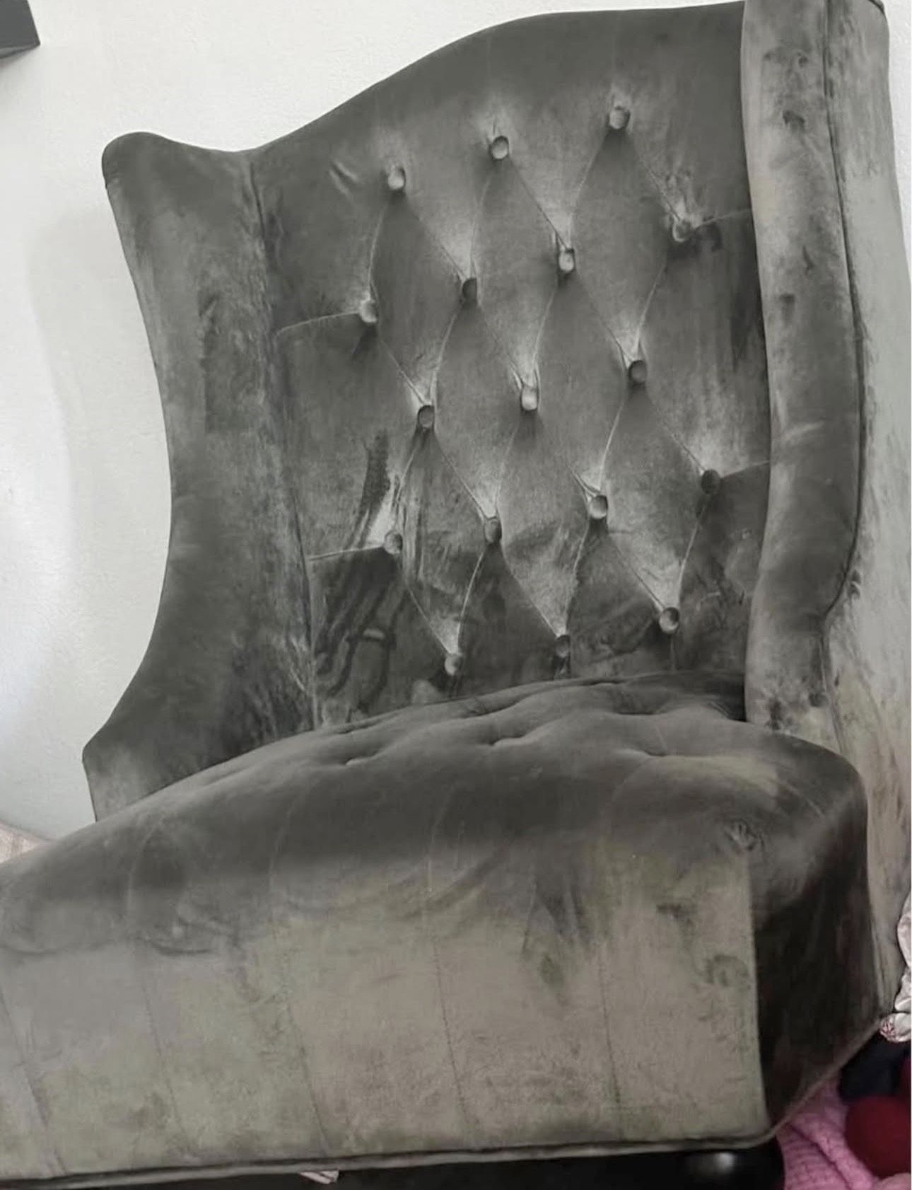 Single Sofa