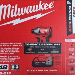 Milwaukee 18V M18 Compact Next Gen 1/4 in. Cordless Brushless Impact Driver Kit (Battery & Charger)