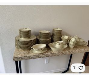 NORITAKE ( NORMANDY PATTERN) 12 PLACE SETTINGS. 91 PIECES. IN. TOTAL.