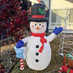 Christmas Inflatables 