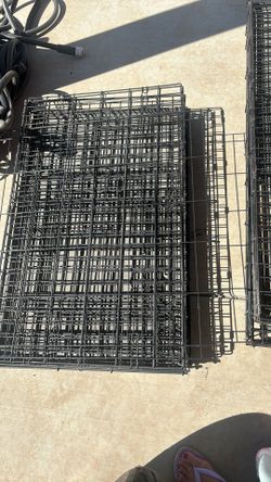3 Ft by 2ft Dog Crate Metal Foldable
