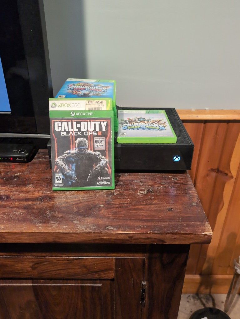 Xbox One and 10 games