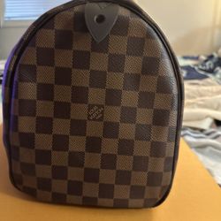Louis Vuitton Speedy 30