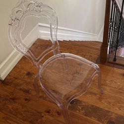 Acrylic Chair 