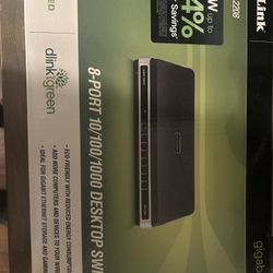 D Link 8 Port Switch