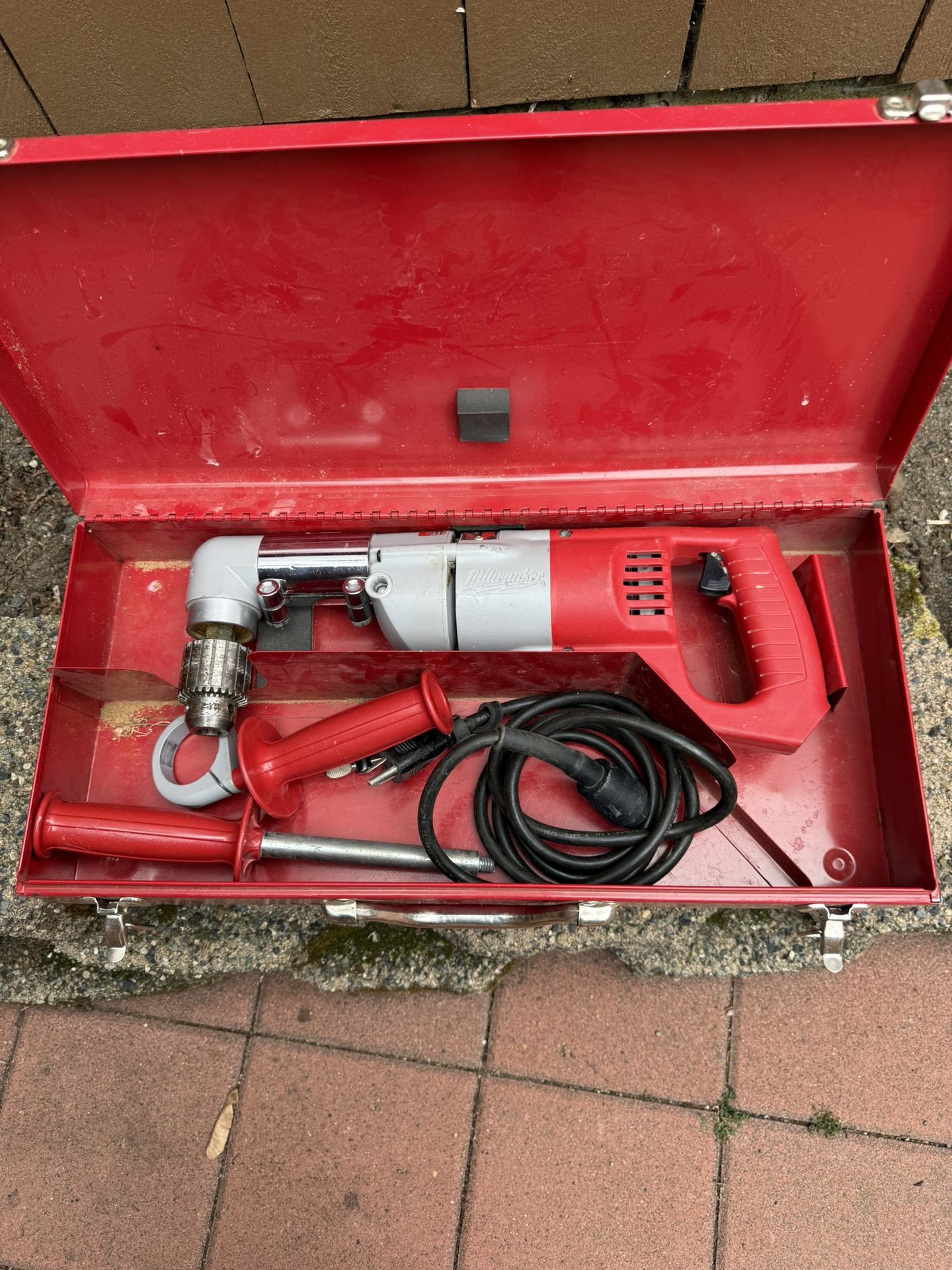 Milwaukee Corded Right Angle Drill