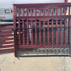 Crib With Mattress NO HARDWARE 