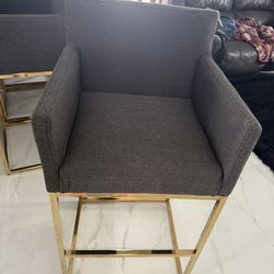 VESCASA LINEN 31”H  2 Stool 4 Pieces