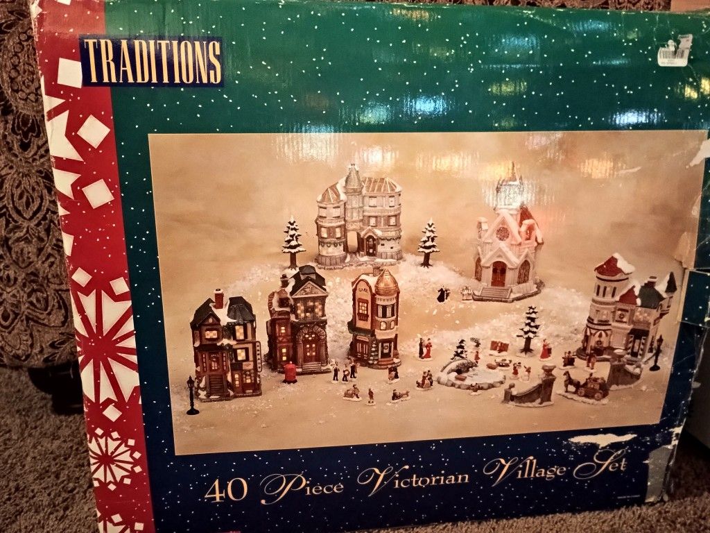 40 piece Victorian village set vintage