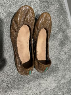 Sienna Brown Croc Tieks Shoes Size 10