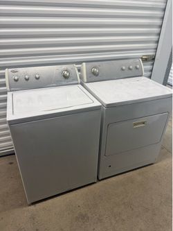 Washer and dryer set