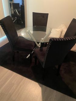 Dinning table & Chairs