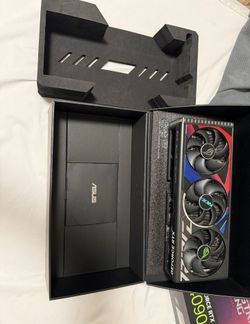 ASUS ROG Strix GeForce RTX 4090 24GB GDDR6X Graphics Card OC Edition