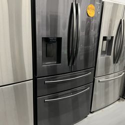 Samsung 36”wide French Door Dark Stainless Steel Refrigerator New Scratch And Dent 