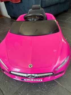 Electric pink car