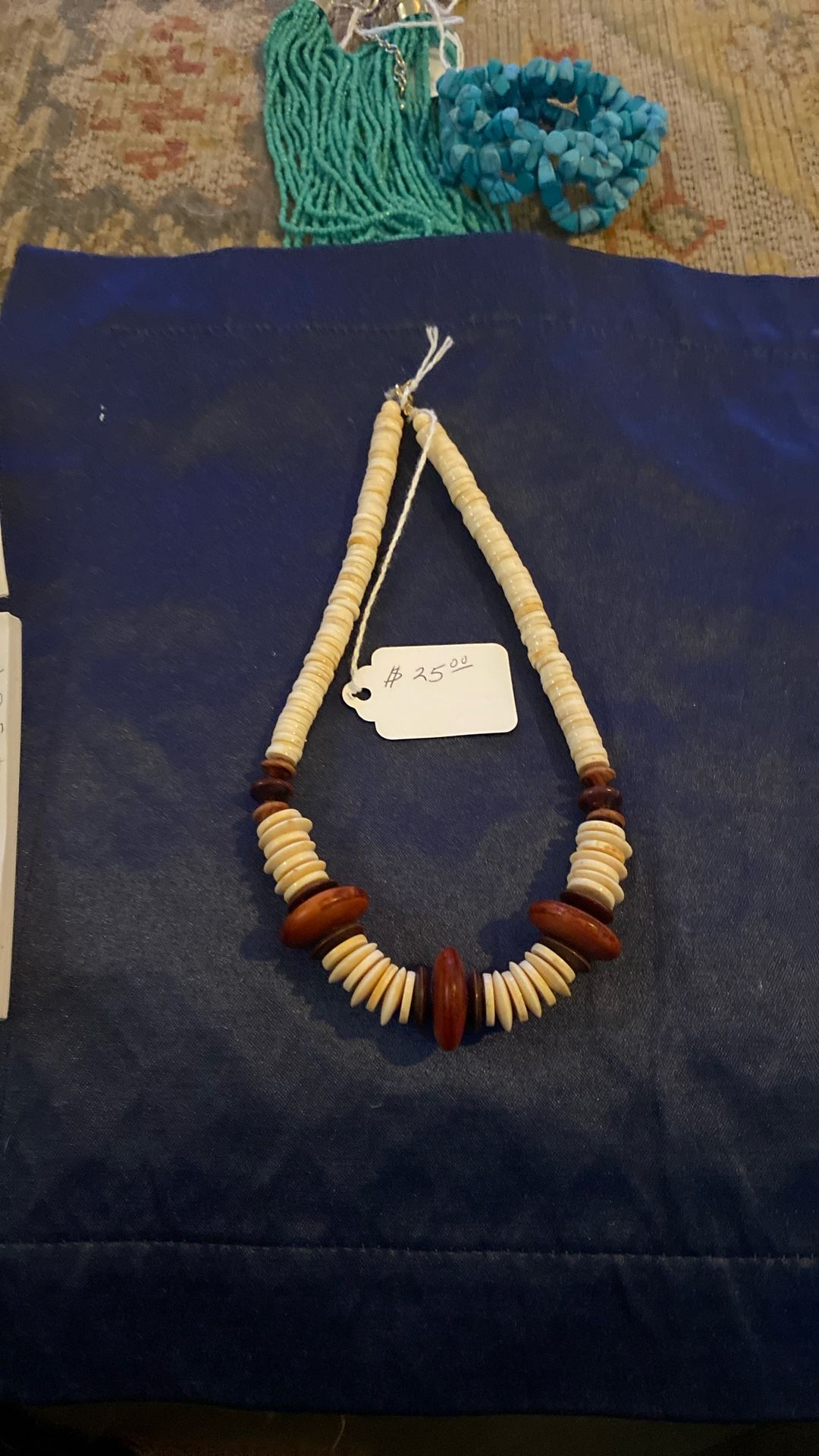 Vintage White Shell And Wood Choker Necklace