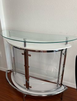 Glass bar