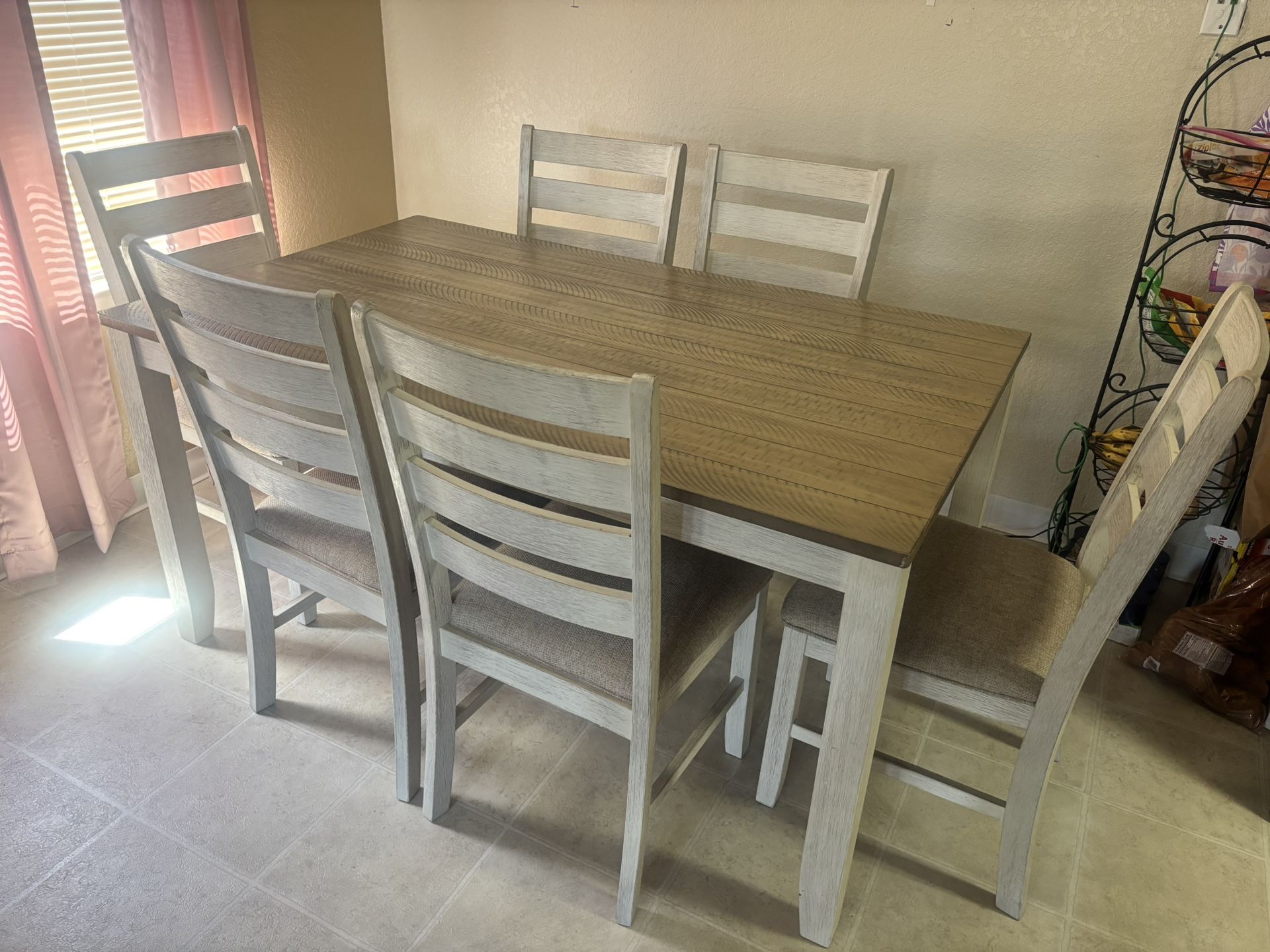 Kitchen Table With Chairs
