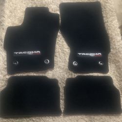 Toyota Tacoma 2026 Mats