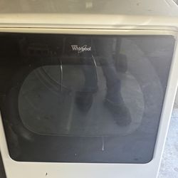 Free whirlpool Cabrio large capacity dryerELECTRIC