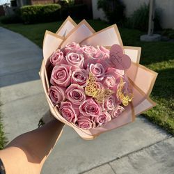 25 pink rose bouquet